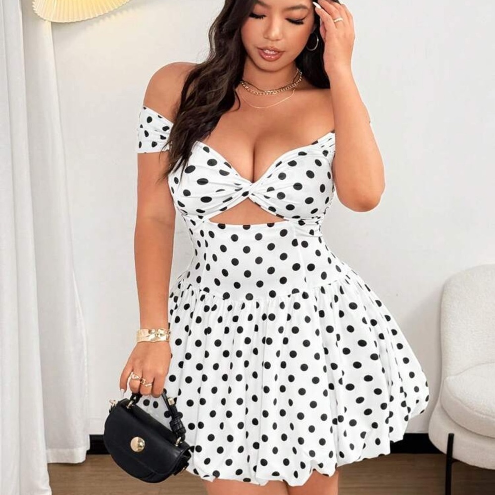 Sunnyshic Plus Size Women Twist Design Polka Dot Print Hollow Sexy Dress - Picture 4 of 4